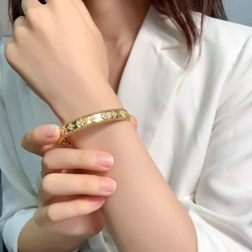 Gold plated bangle